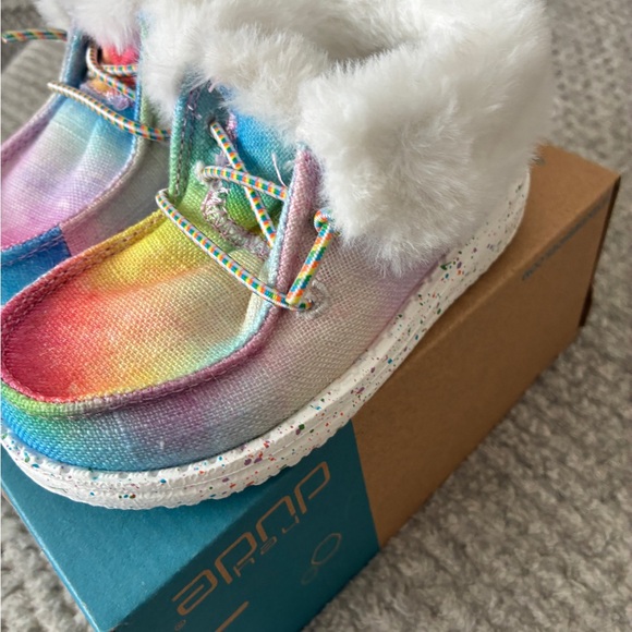 Hey Dudes Colorful Tie-Dye Rainbow color Shoes - Picture 2 of 4